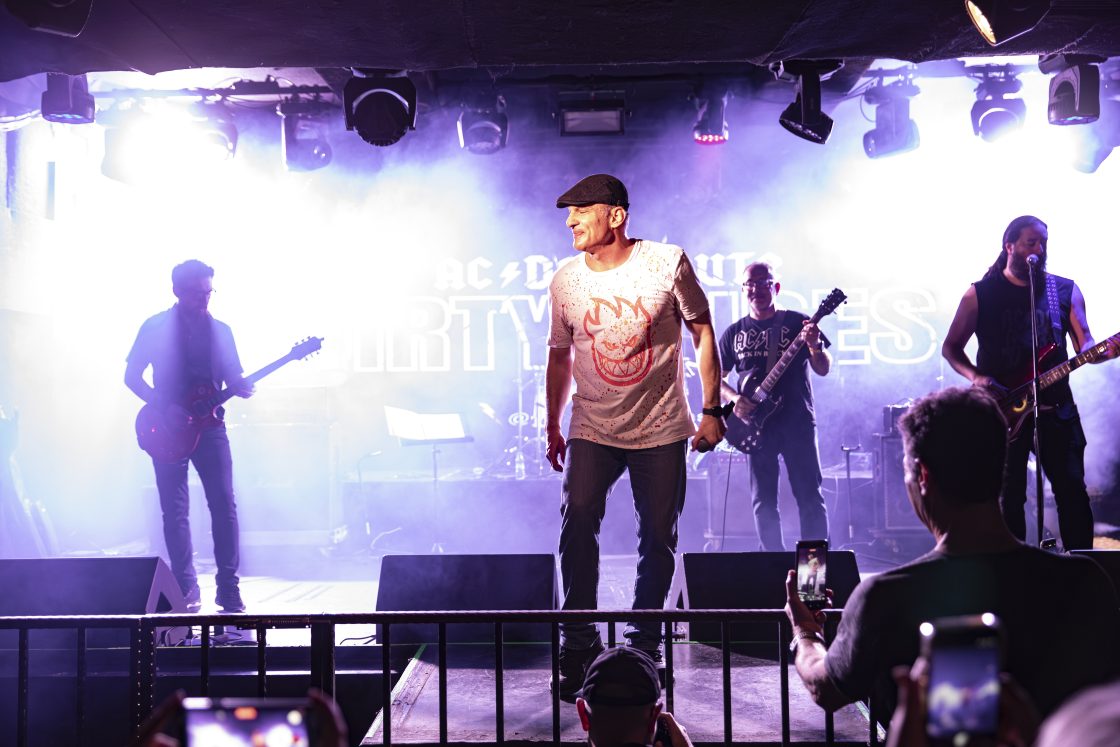Rock Night – Canlı Sahne Performansları